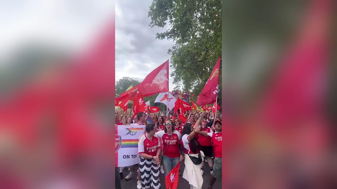 阿森纳球迷发起助威活动，全力支持球队的简单介绍