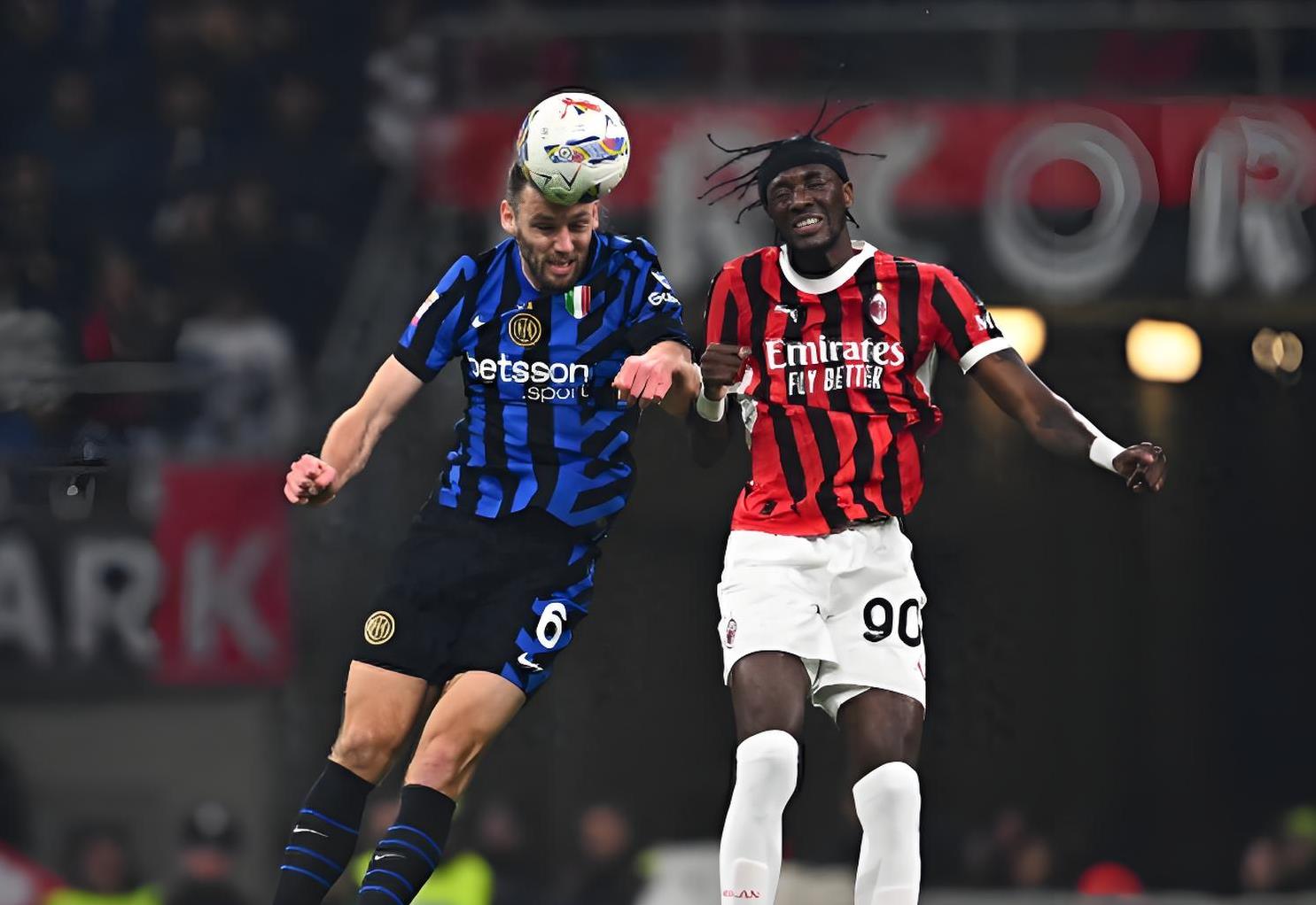 国际米兰击败劲敌,挤身争冠行列的简单介绍 国际米兰击败劲敌,挤身争冠行列的简单介绍