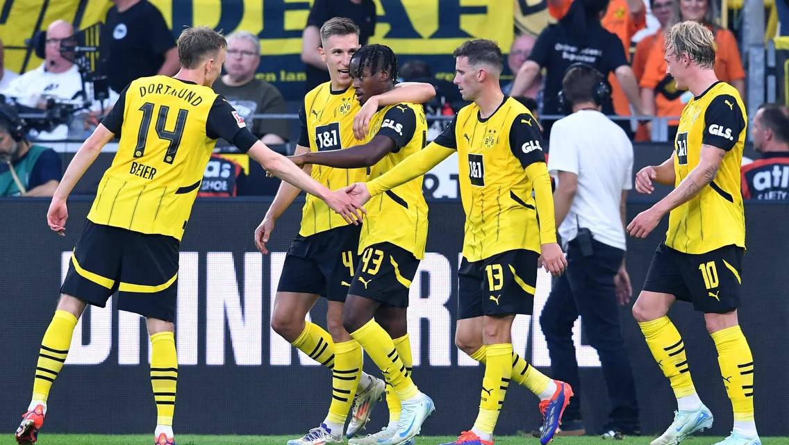 德甲卫冕冠军压力山大,多特蒙德如何应对? 德甲卫冕冠军压力山大,多特蒙德如何应对?