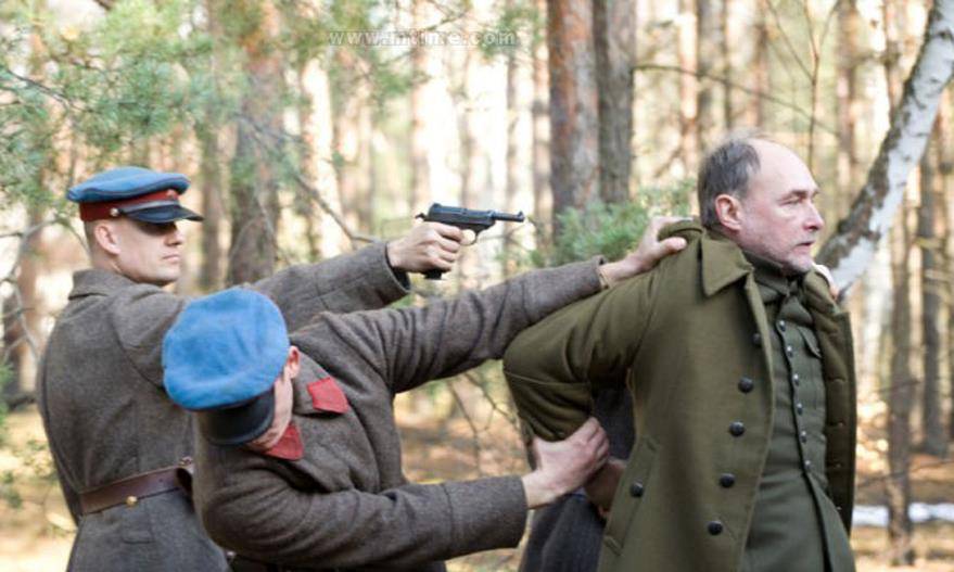 波兰突破俄罗斯,取得出人意料的胜利 波兰突破俄罗斯,取得出人意料的胜利