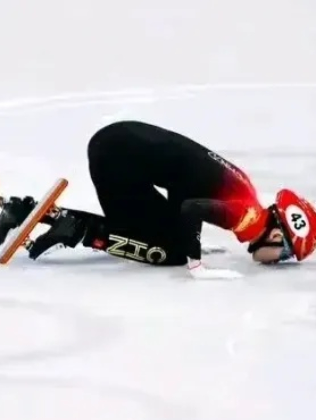 竞技赛场上一幕惊心动魄的绝杀 竞技赛场上一幕惊心动魄的绝杀