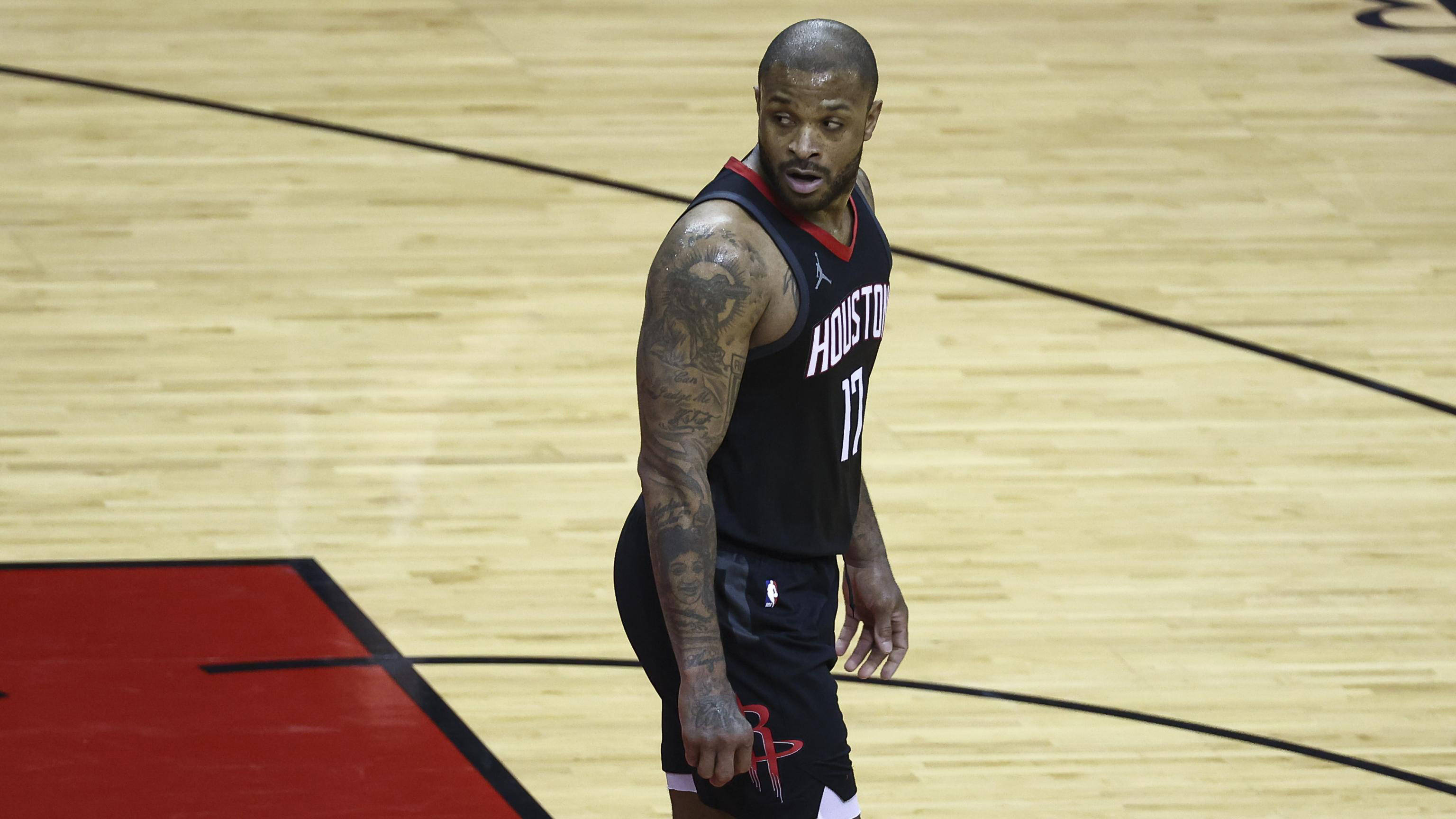 关于雄鹿不敌快船,安戴托昆波状态低迷的信息 关于雄鹿不敌快船,安戴托昆波状态低迷的信息