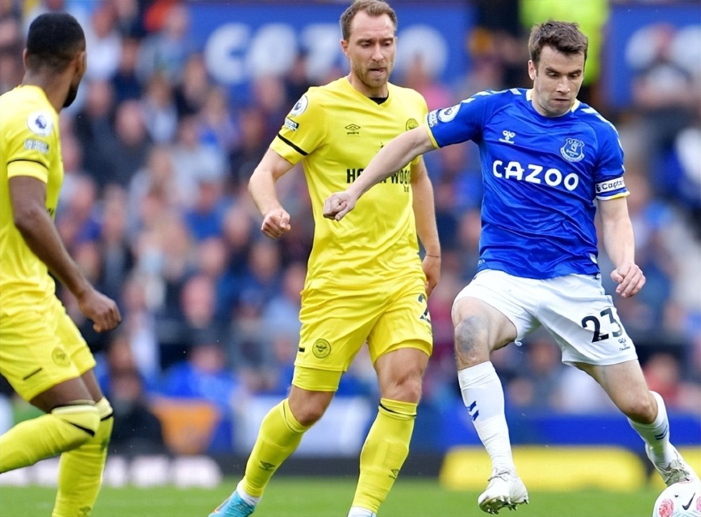 喜鹊客场斗志昂扬战平多特蒙德取得宝贵一分 喜鹊客场斗志昂扬战平多特蒙德取得宝贵一分